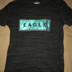 American Eagle tee